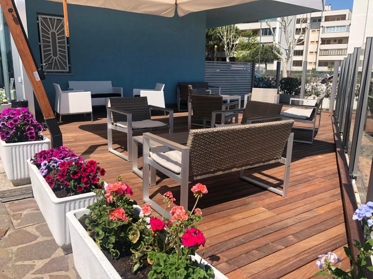 Hotel Hotel-residence-b&b Le Dune 3*